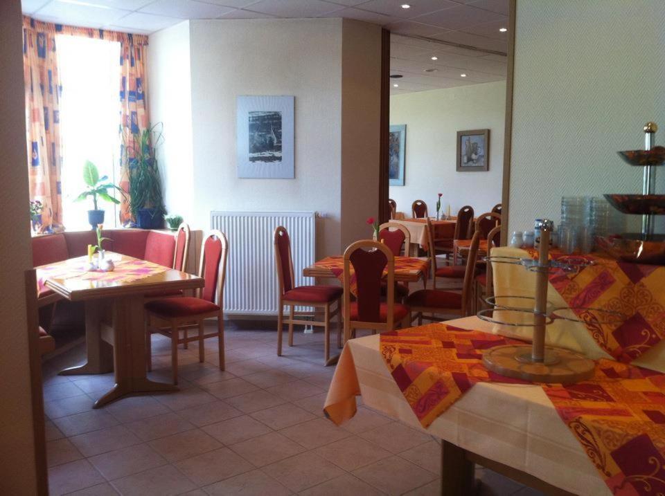 Landhotel Am Peetscher See Mirow Dış mekan fotoğraf